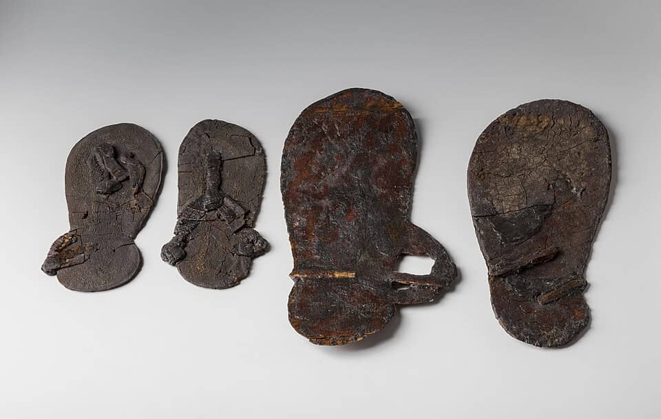 Sandal ayollar