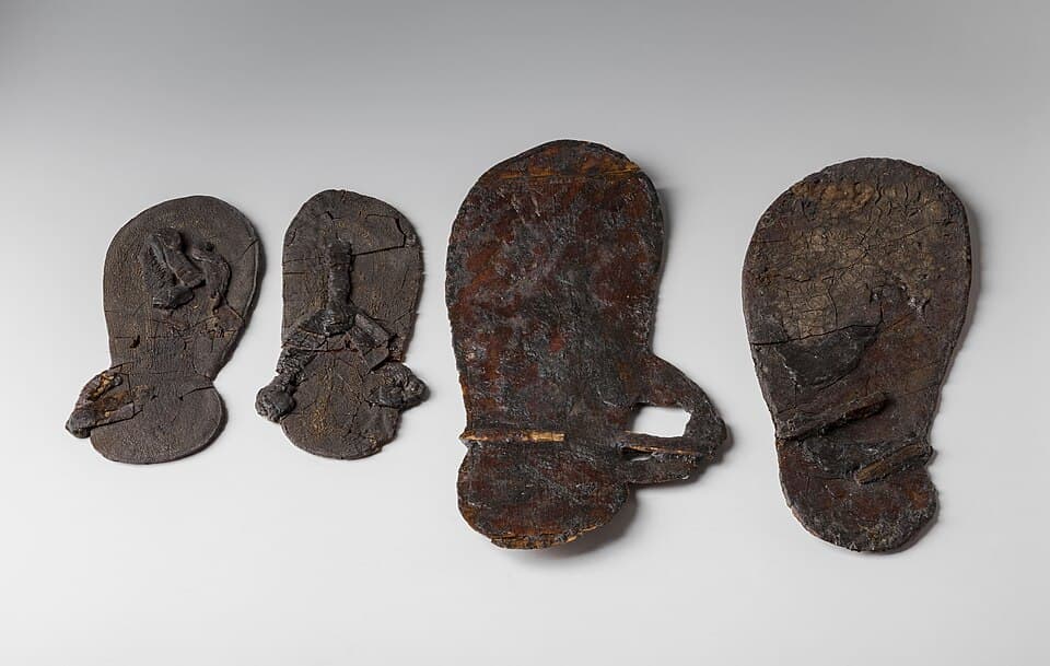 Sandal ayollar